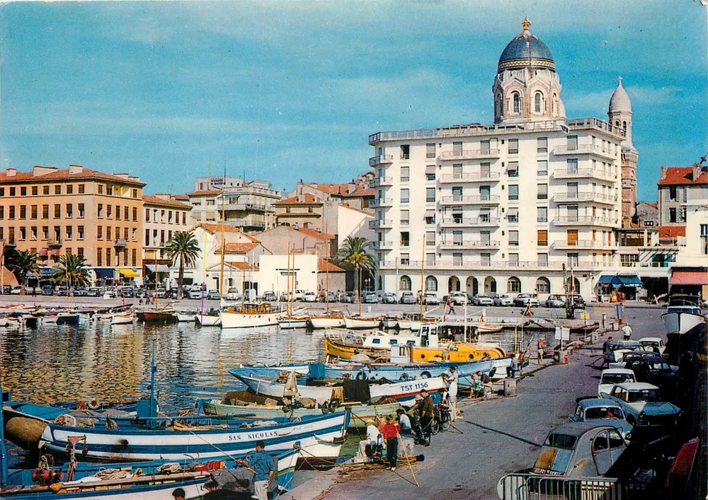 Porto de Saint-Nicolas — vista do porto com o San Nicolas — editor Frankcolor - Frente