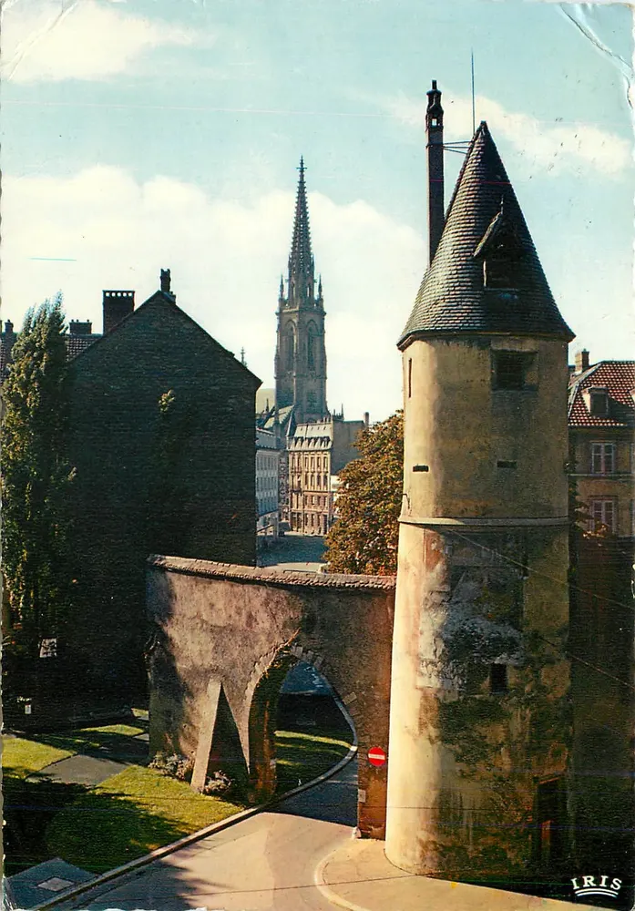 Mulhouse — Le Bollwerk (XIVe s.) — Éditions 'L'Alsace Pittoresque' - Recto