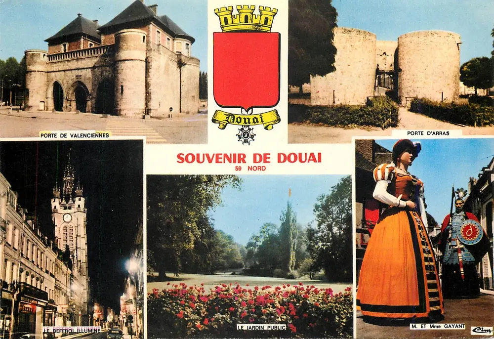 Douai — Erinnerung an Douai 59 Nord — Verlag: Combier Drucker Mâcon - Vorderseite