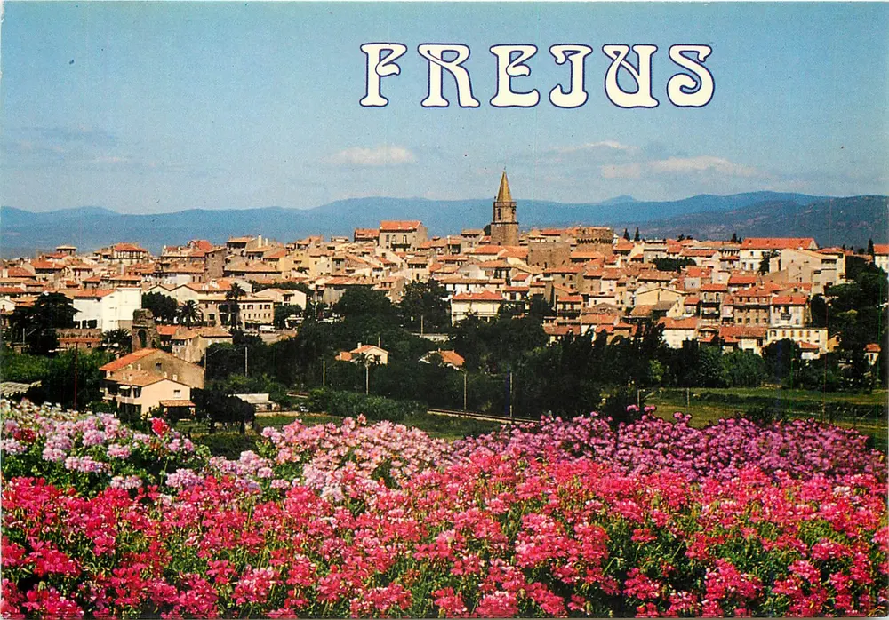 Fréjus — Algemene uitzicht van de stad — Edities Florian Mistral - Voorkant