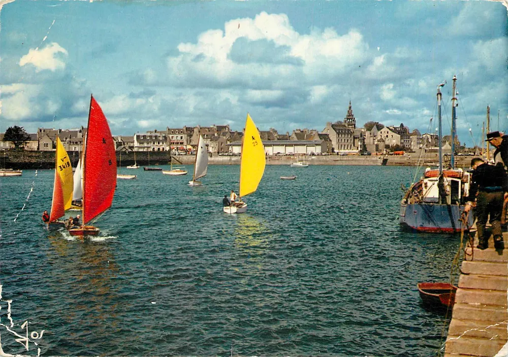 Roscoff (Finistère) — Regatas no porto — Edições DIFICOME - Frente