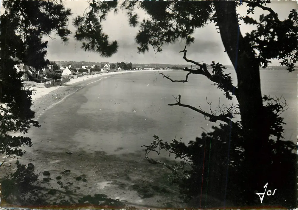 Vue générale du Cap-Coz — à travers les arbres du Cap — Éditions d'Art JOS - Recto
