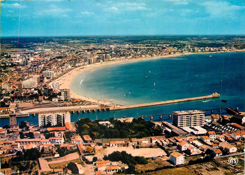 Les Sables-d'Olonne (85) — Überblick über den Hafen und die Strände — AS Couleurs Naturelles - Vorderseite