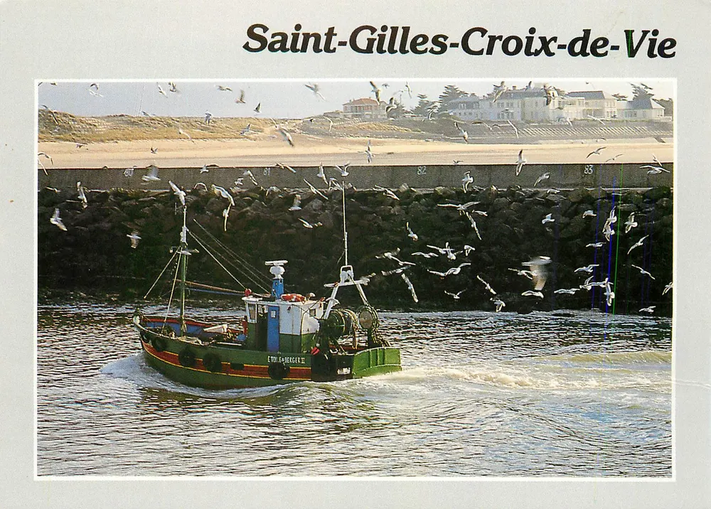 Saint-Gilles-Croix-de-Vie — Porto com barco e gaivotas — Éditions Combier / Mâcon - Frente