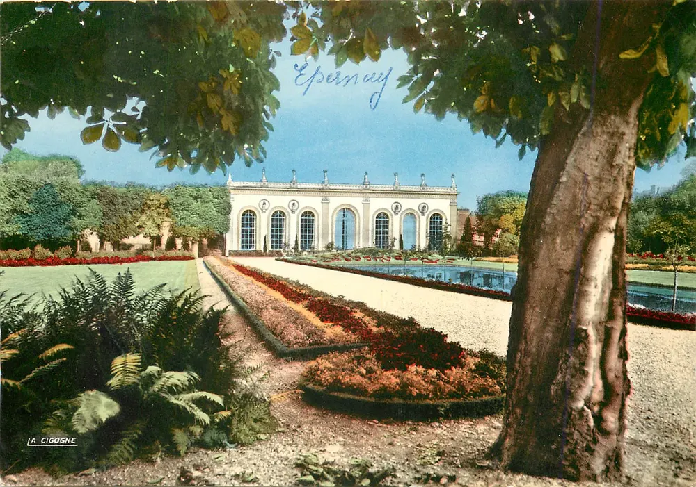 Epernay — Die Orangerie des französischen Gartens der Maison Moët et Chandon — Éditions La Cigogne - Vorderseite