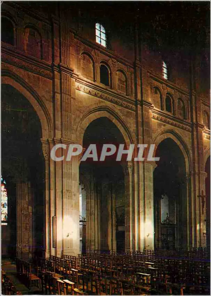 Autun - Catedral de São Lazaro — Interior (século XII) — Edições Gaud, Moisenay & Petit - Frente