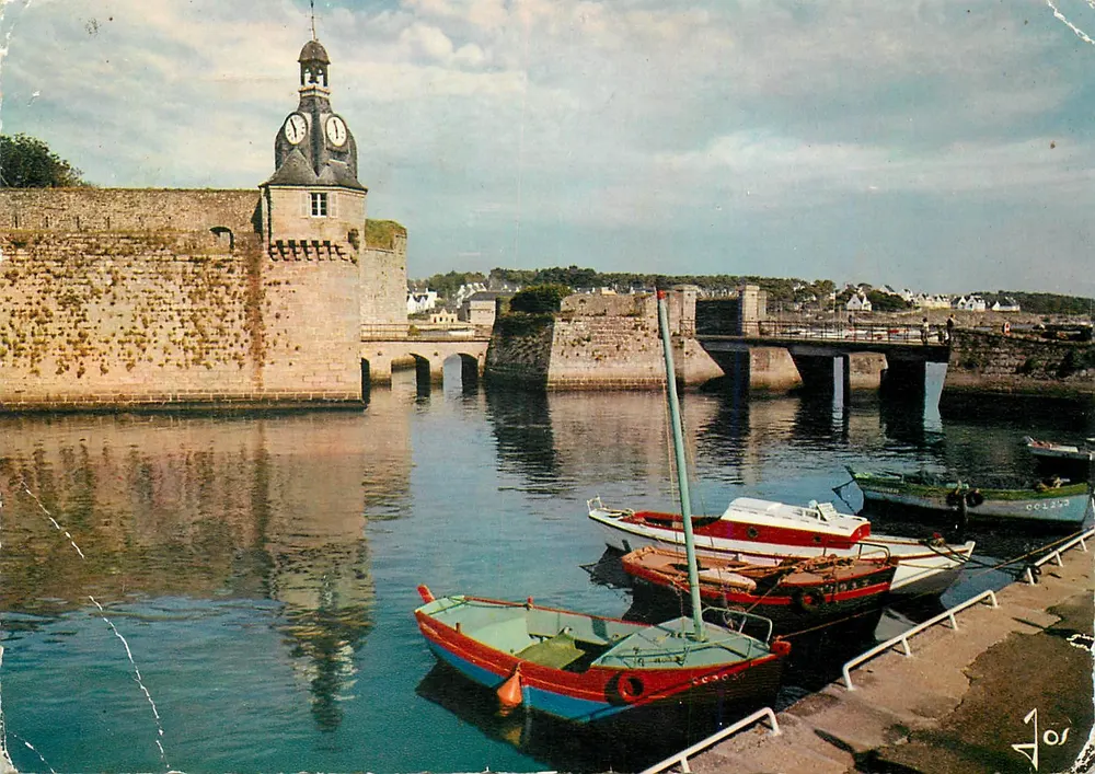 Concarneau — Eingang zur Stadtmauer — Éditions d'Art Jos - Vorderseite