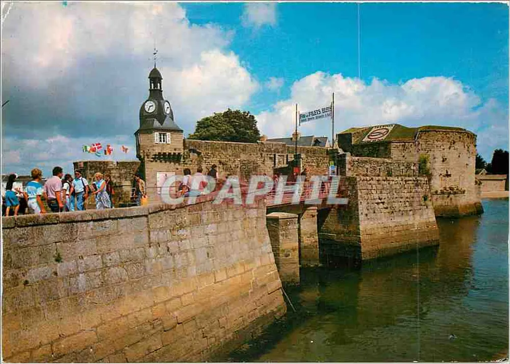 Concarneau — Der Glockenturm und die Mauern — Les Éditions du Gabier - Vorderseite