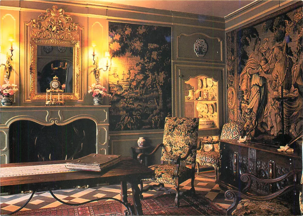 Schloss La Bourbansais — Vorbereich — Foto Nicolas Fediaevsky - Vorderseite