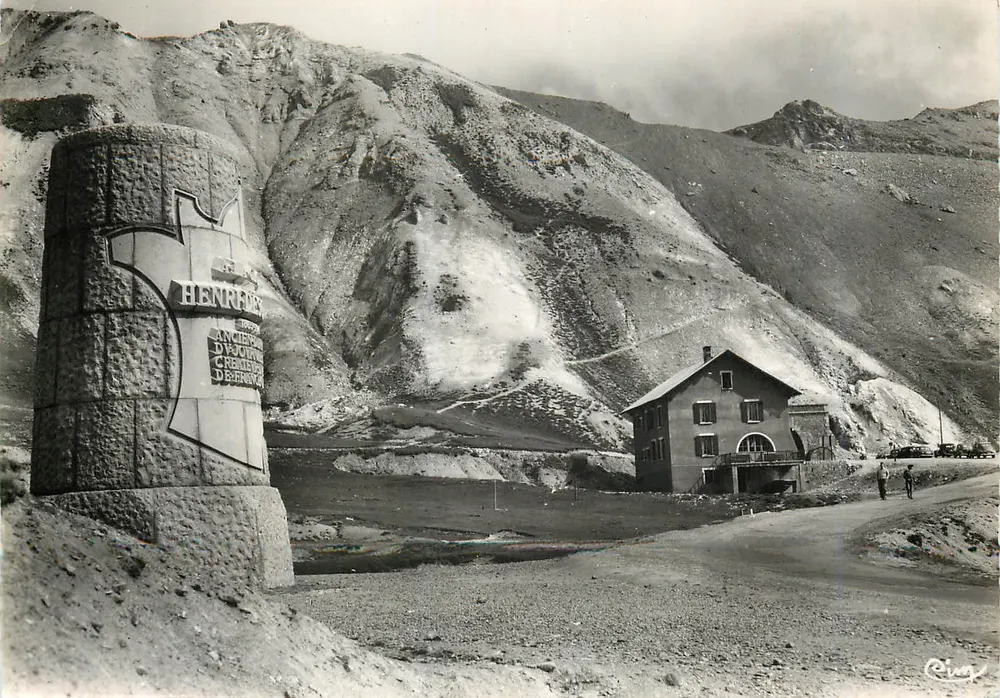 Col do Galibier — Monument ao Amigo Henri D'Écoute — editor Combier, n° 2554 - Frente
