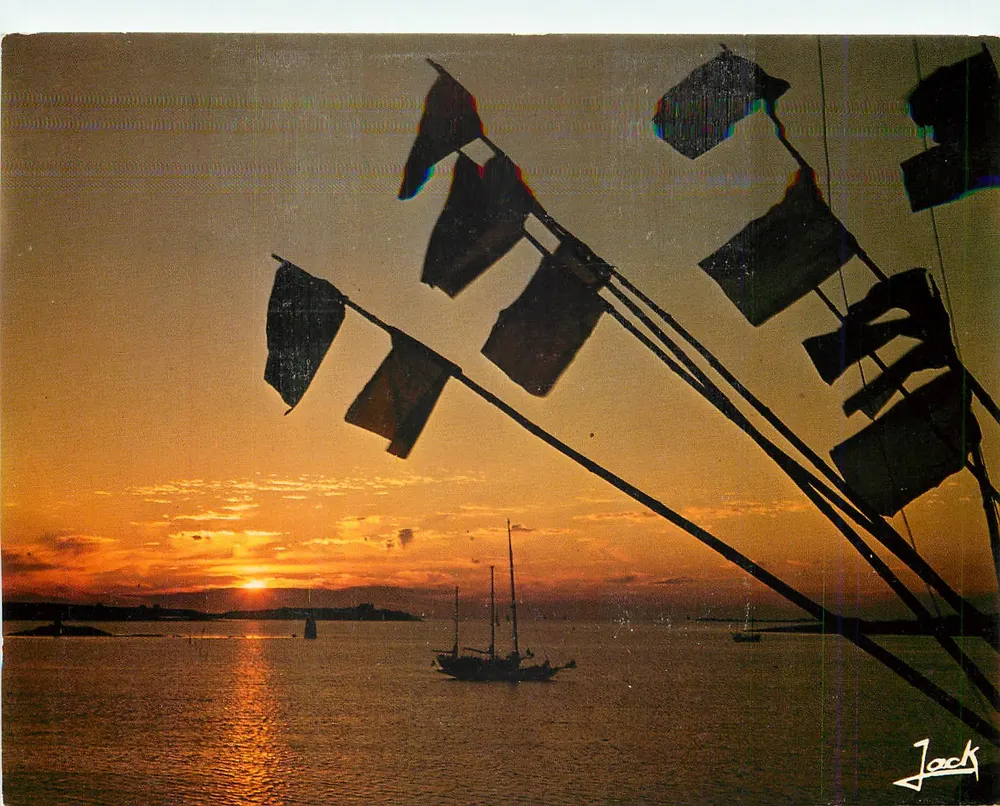 Costa da Bretanha — Últimos reflexos na costa — Edições d'Art JACK, n° 1083 - Frente
