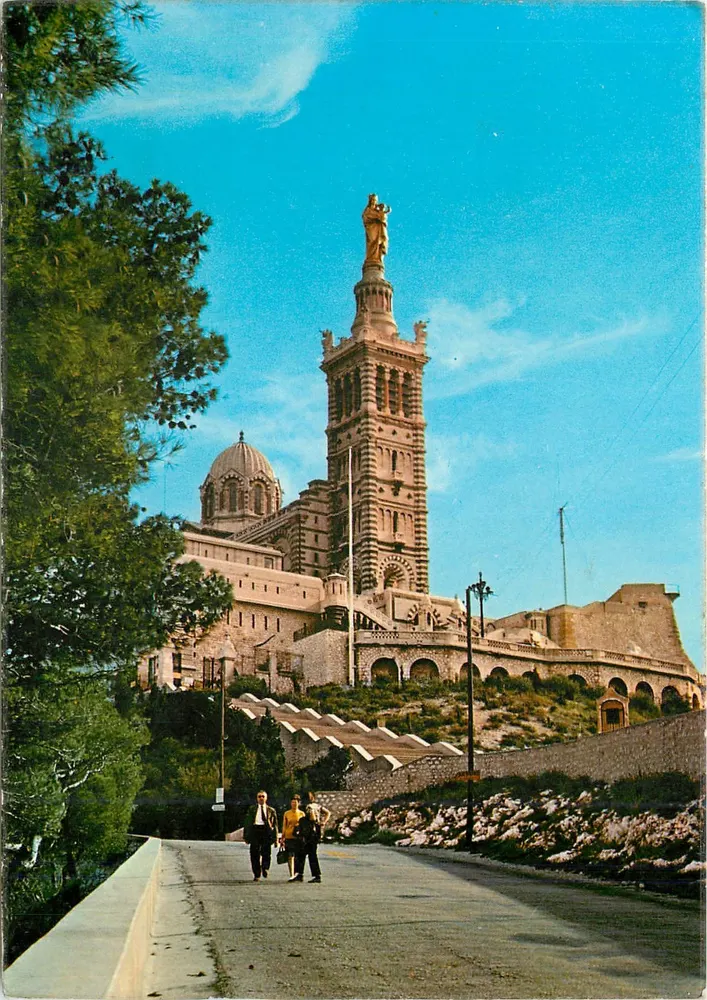 Basílica Nossa Senhora da Guarda — Marselha — Edições Marc - Frente