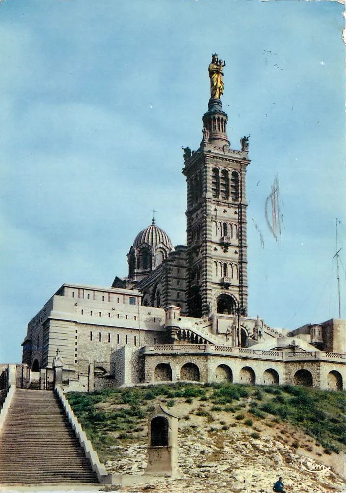 Notre-Dame de la Garde — Marselha — editor Combiér Hélios - Frente