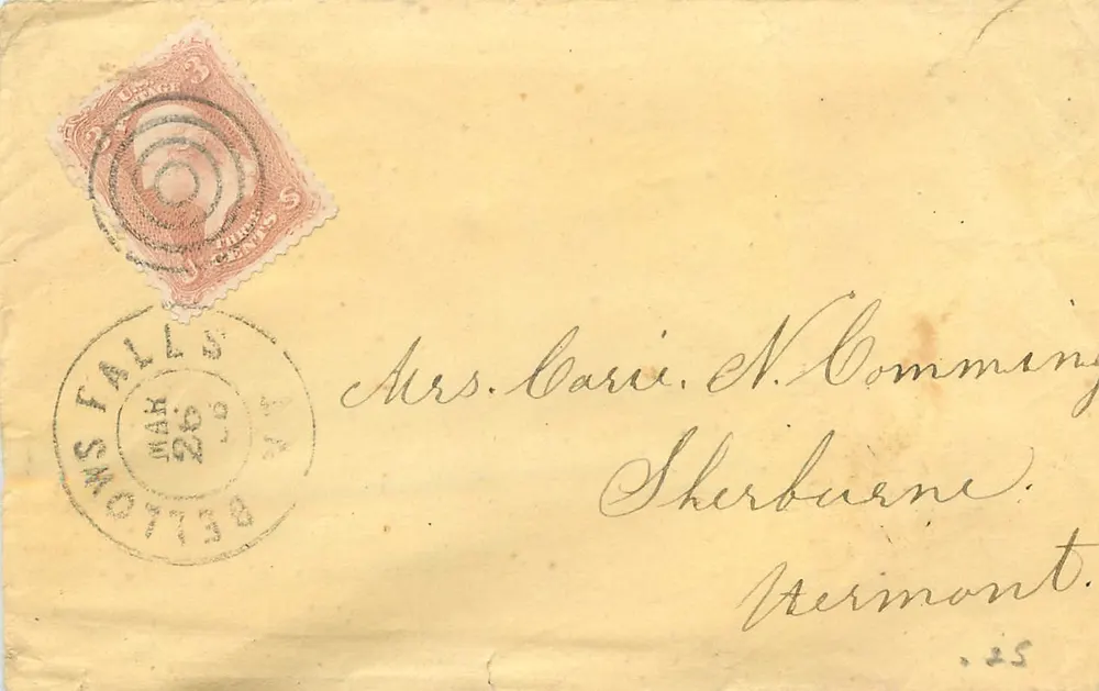 Cartão postal endereçado à Sra. Carie N. Commeny em Sherburne, Vermont — selo de 3 centavos e carimbo de Falls, Vermont - Frente