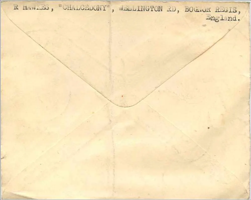 Preto e brancoC. Radio City, Nova York — R. Hamles, 'Chalcedony', Wellington Rd, Bognor Regis, Inglaterra — Carta aérea - Verso