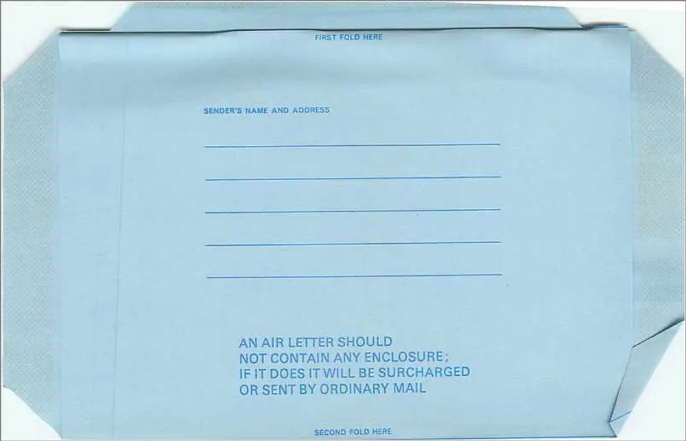 Blaue Luftpostbrief — 4p VC10-Stempel — Verlag Royal Mail - Rückseite