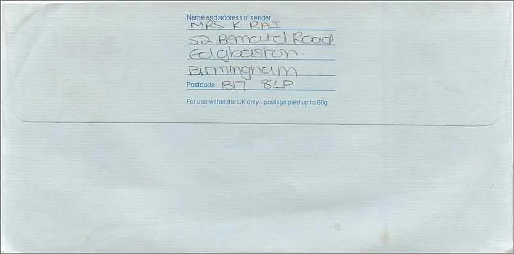 Blaue Ansichtskarte — Australischer Konsulat in Manchester — Royal Mail 1£ - Rückseite