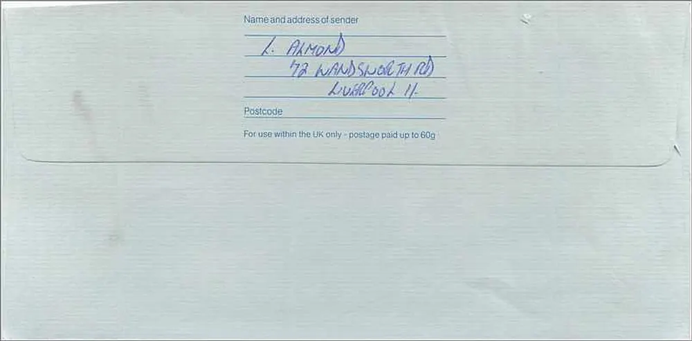 Brief an das australische Konsulat in Manchester — Royal Mail 1£ Stempel - Rückseite