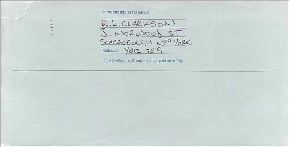 Ansichtskarte gesendet von Scarborough nach Manchester — an das australische Konsulat — Royal Mail 1988 Stempel - Rückseite