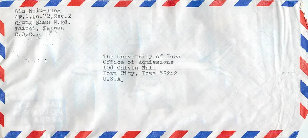 Luftpostbrief von Taipei nach Iowa City — Briefmarke und Poststempel aus Taipei - Vorderseite
