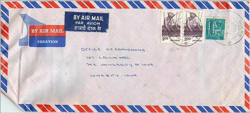 Luftpostbrief — Paravion — Brief an die University of Iowa — Stempel aus Tansania - Vorderseite