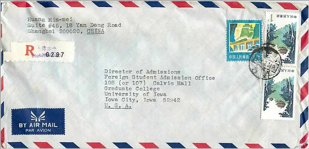 Shanghai — Luftpost an die University of Iowa — chinesische Stempel und Poststempel von Iowa City - Vorderseite
