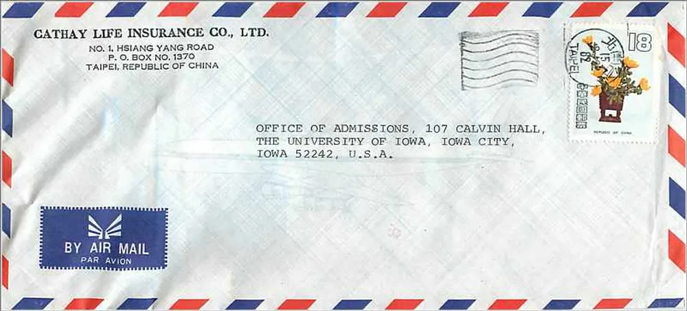 Luftpostbrief Cathay Life Insurance Co., Ltd. — Taipei, Republik China — an die University of Iowa, Iowa City, Vereinigte Staaten - Vorderseite