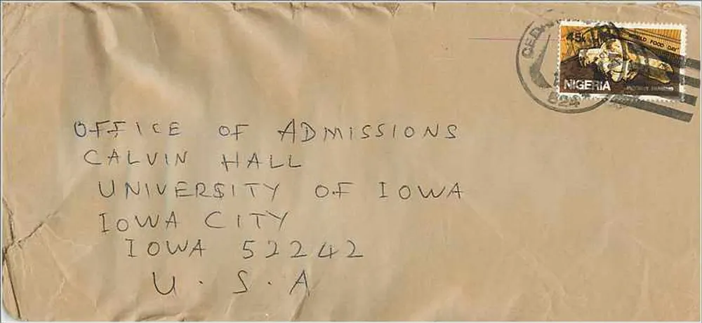 Nigeria — Briefumschlag an Iowa City, Vereinigten Staaten — Briefmarke und Poststempel - Vorderseite