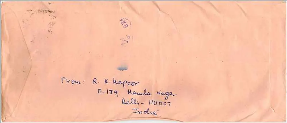 Luftpostkarte von Delhi nach Iowa City — R. K. Kapoor — Stempel 200 und 25 Annas, Poststempel Delhi - Rückseite