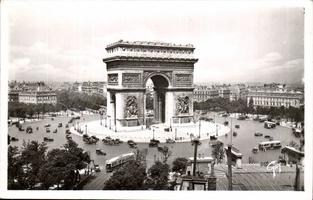 Arco do Triunfo — Paris — editor Star Place, n° 29 - Frente