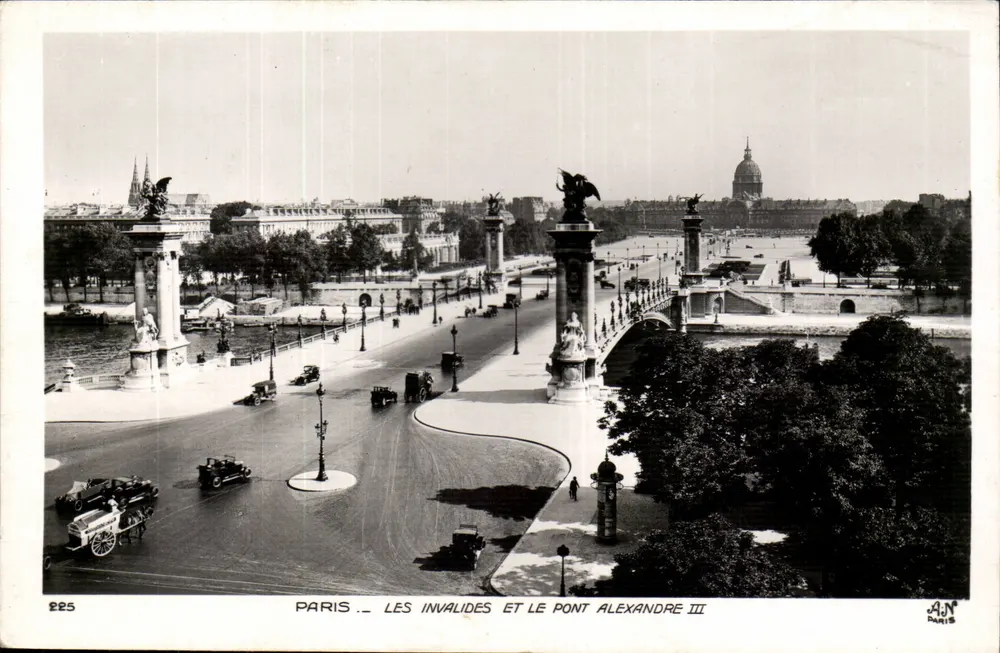 París — Los Invalidos y el Puente Alexandre III — A.J.N. París n°225 - Anverso