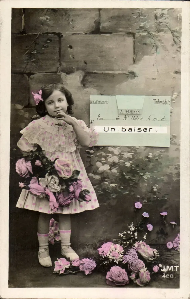Kleine Mädchen mit Rosenstrauß — J.M.T. n°428 — Verlag J.M.T. - Vorderseite