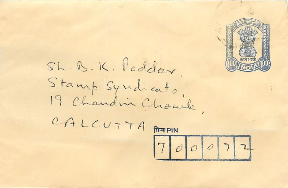 Envelope para S.L. B.K. Poddar, Stamp Syndicate, 19 Chandni Chowk, Calcutta — selo 100 INDIAS — destinatário em Bhopal - Frente