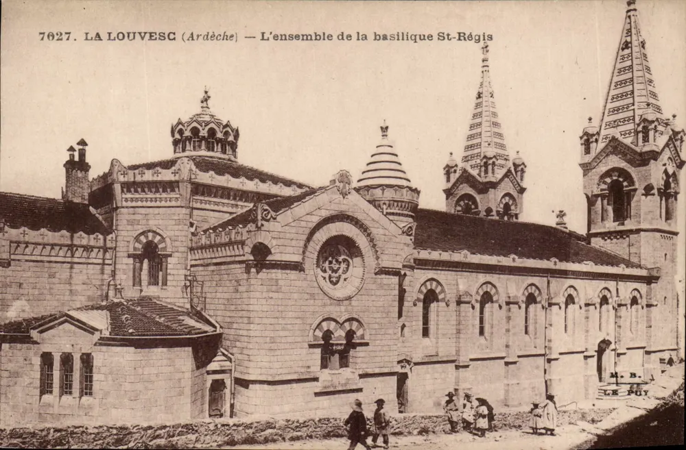 La Louvesc (Ardèche) — El conjunto de la basílica de San Régis — M. B. Le Puy - Anverso