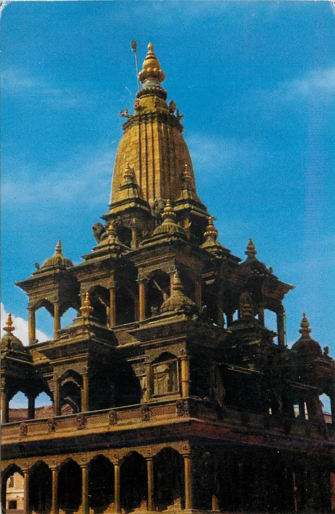 कृष्ण मंदिर पटान (ललितपुर) — नेपाली मंदिर — कॉटेज इंडस्ट्रीज एंड हैंडिक्राफ्ट्स एम्पोरियम, काठमांडू-नेपाल, संख्या 39 - आगे