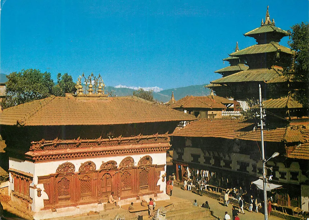 हनुमांधोका के टेम्पलर्स — नेपाल — फोटो श्रद्धार एल. मनन्धर - आगे