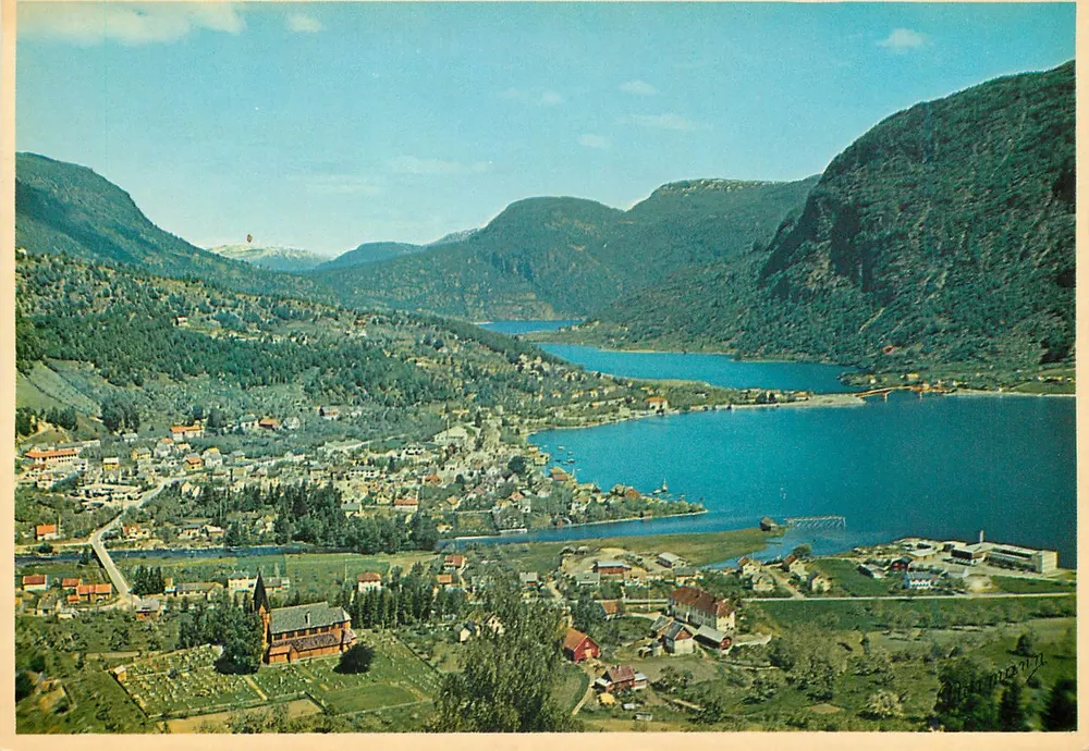 Sogndal in Sogn — Norway — Publisher Normann N-7-7 - Front