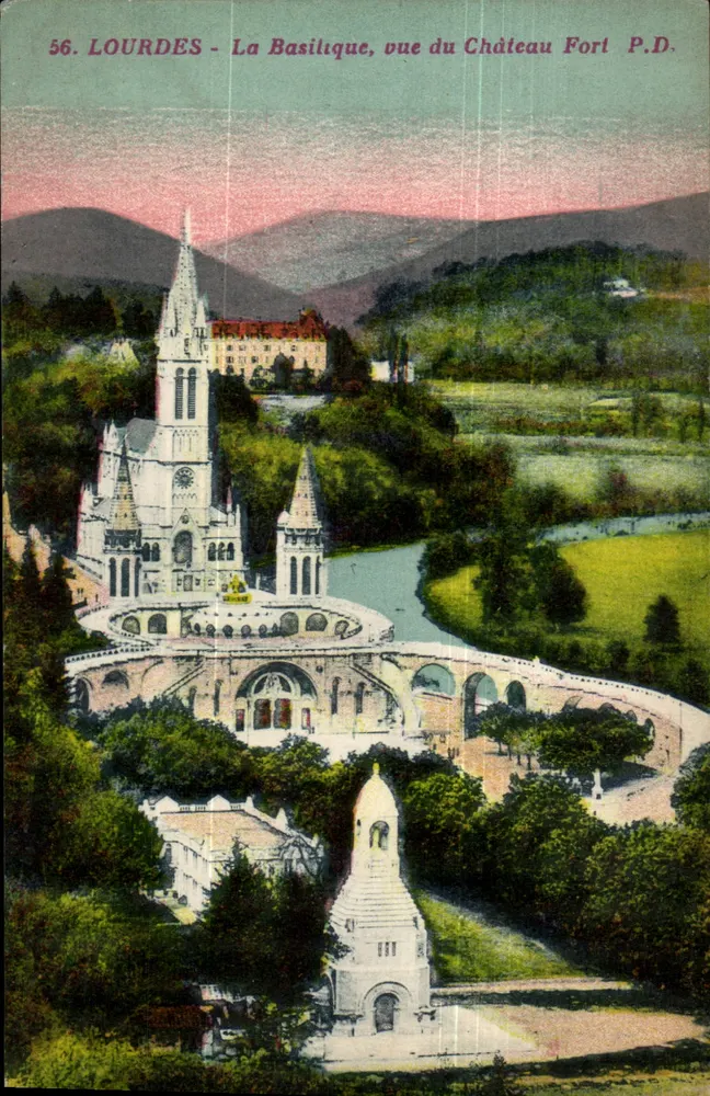 LOURDES - La Basilique, vue du Château Fort - P.D. n°56 - Recto