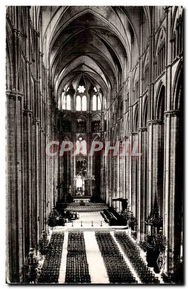 Cathédrale Saint-Étienne — Nef et Chœur — Éditions C.R. Paris - Recto