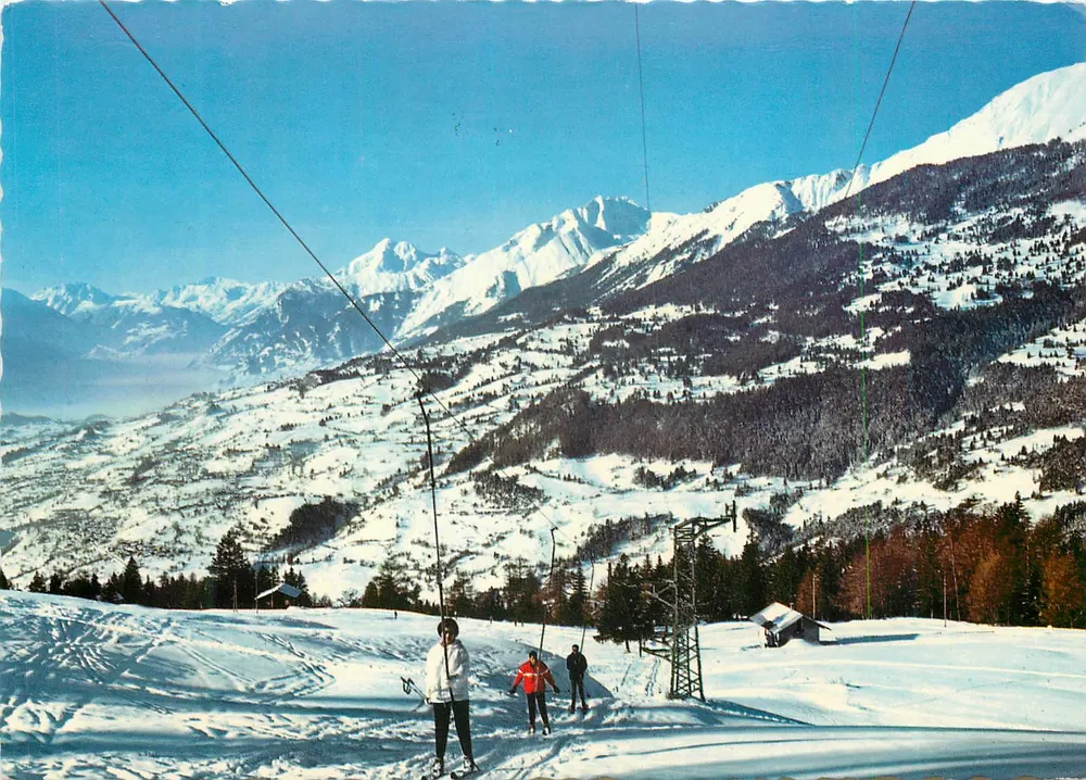 Crans-s/Sierre (alt. 1500-2600 m) — Der Trainer-Schneelift der Mélèzes und das Rhône-Tal — Crans-sur-Sierre Schnee-Sport - Vorderseite