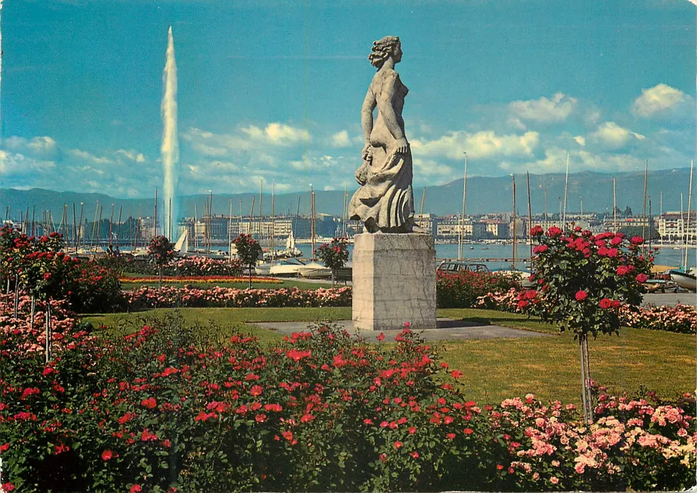 Genève — Les quais la « Brise » et le jet d'eau — Edition Photoglob SA, Zurich/Vevey - Frente