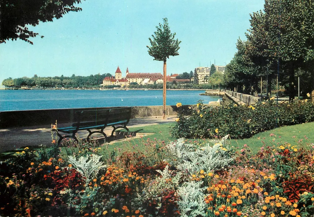 Ouchy-Lausanne — O cais e o castelo — Edições C. Sartori, Genebra, n° 8273 - Frente