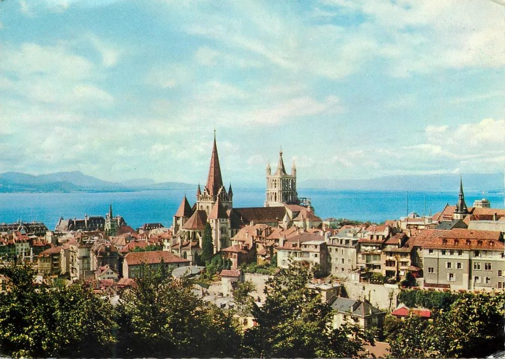 Lausanne — A Catedral e o Lago Léman — editor desconhecido, n°4 - Frente