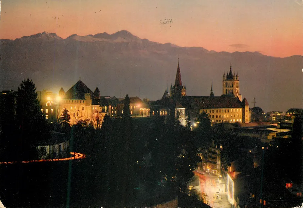 Lausanne — La cathédrale et le château de nuit — Éditions Jaeger & Cie - Recto