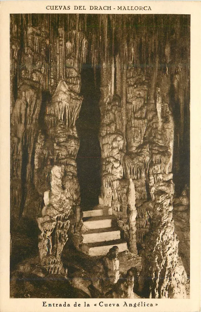 Cuevas del Drach - Mallorca — Eingang zur « Cueva Angélica » — Nuecorhabado, Barcelona - Vorderseite