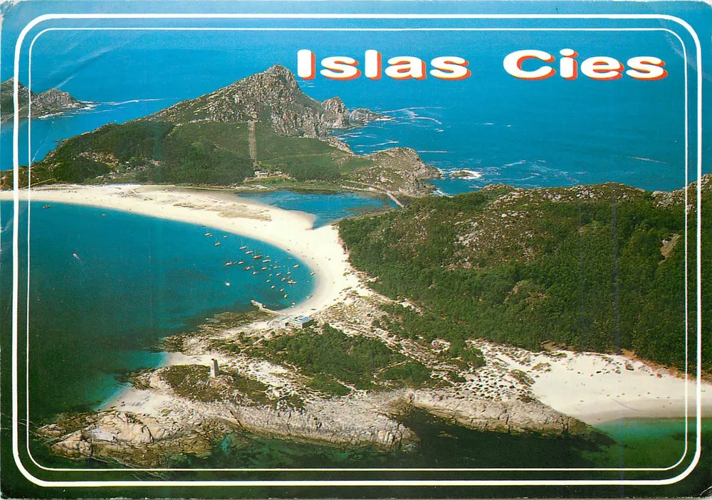 Islas Cies — aerial view — FAMA AUTOVIA VIGO-BAYONA CRUCE MOLINOS - Front