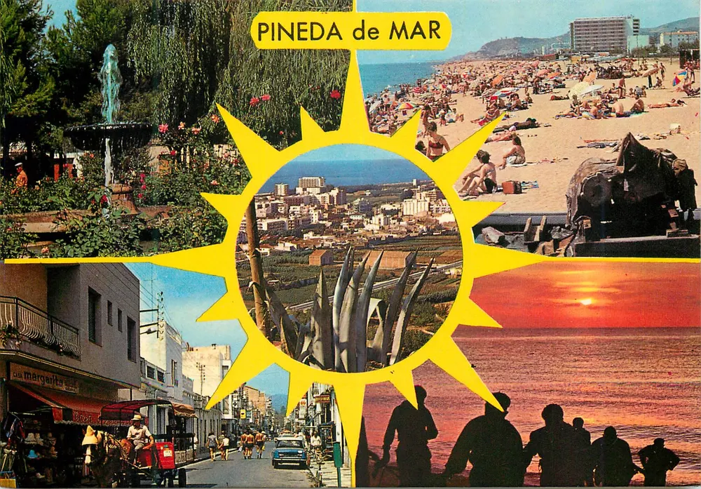 Pineda de Mar — vista panorâmica com praia, cidade, rua e pôr do sol — editor Pergamino - Frente