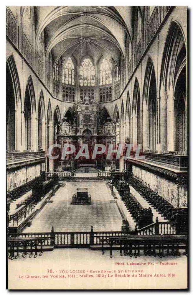 Toulouse - Catedral São Etienne - O Coro, as Vórtices, 1611; As Stalles, 1612; O Rétable do Altar-Mestre, 1610 - Frente