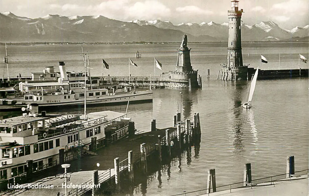 Lindau-Bodensee — Entrada do porto — Verlag ECH1 PHOTO - Frente