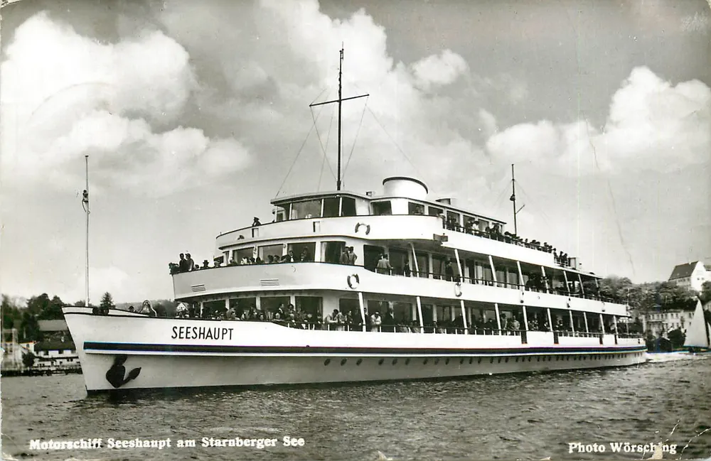 Navio a Motor Seeshaupt — Lago Starabberger See — Foto Wörsching - Frente
